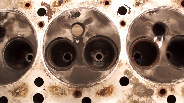 Mercedes 300 SDL - OM 603 A - # 14 CYLINDER HEAD REPLACED WITH # 22