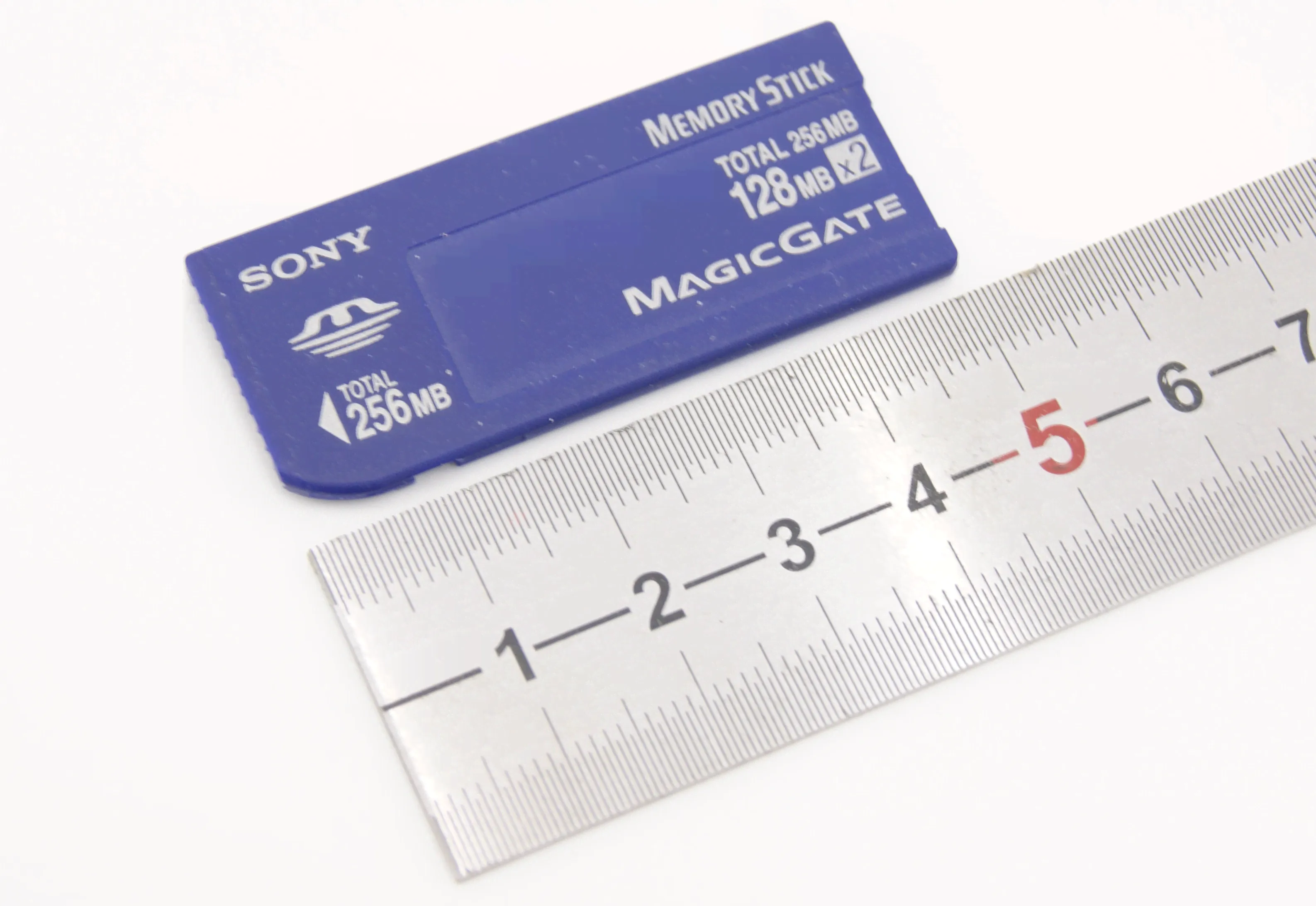 Раритет! Карта памяти Sony MemoryStick 256MB-3