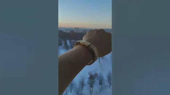 Мужской браслет под золото. Очень клёвый!