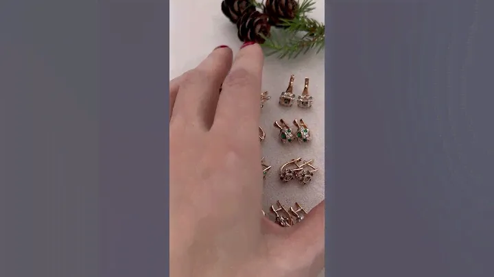 Забирайте подарок себе и близким! Новогодние цены в 585*Золотой.⭐️